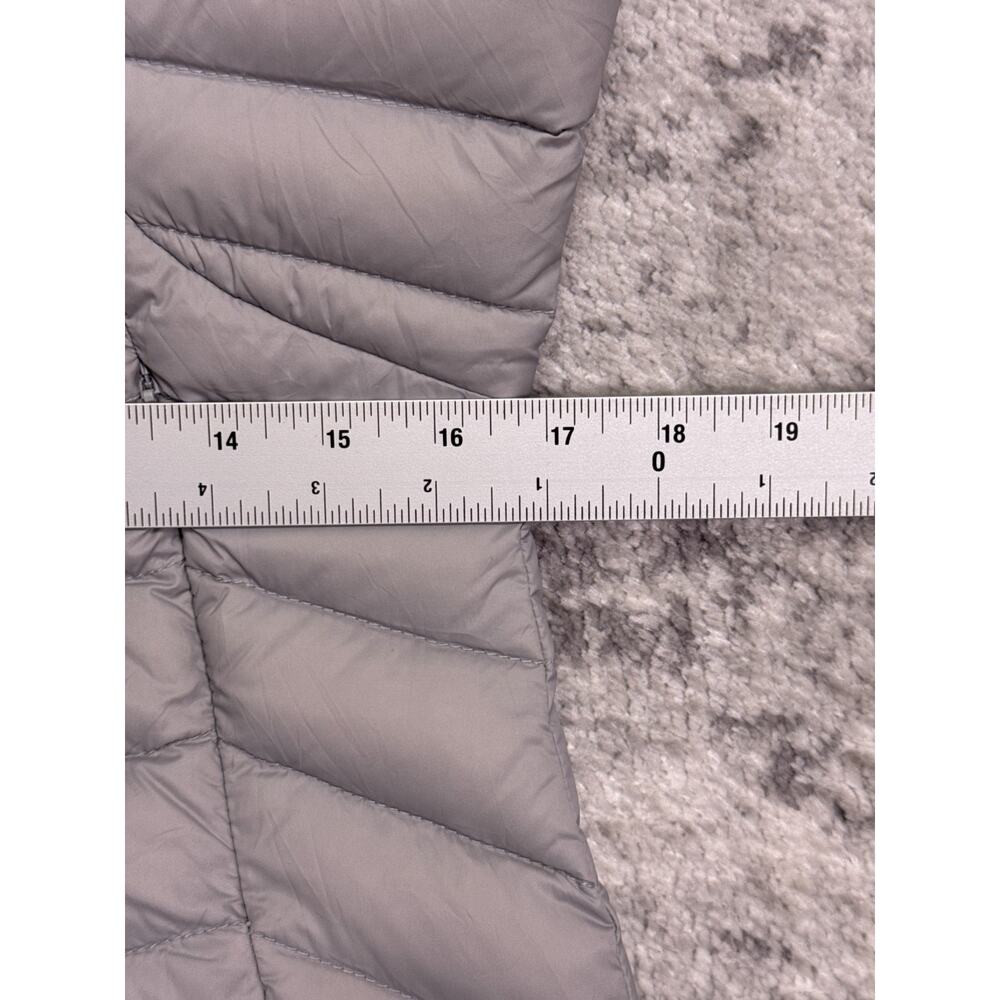 G/FORE Puffer Vest Medium Womens Gray Down Insulated Removable Hood - Picture 5 of 8